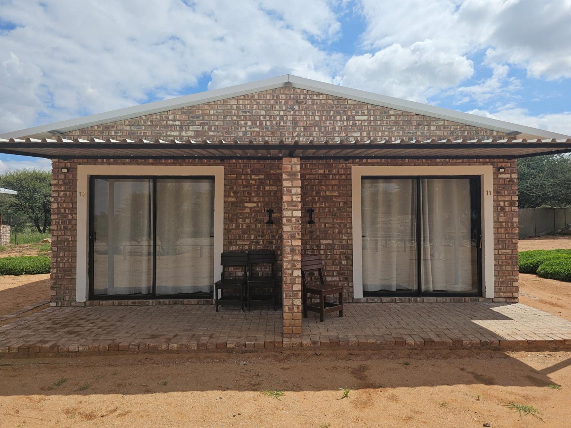 Kaoko Bush Lodge Kamanjab Екстер'єр фото