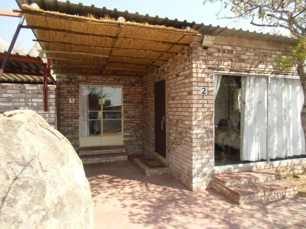 Kaoko Bush Lodge Kamanjab Екстер'єр фото